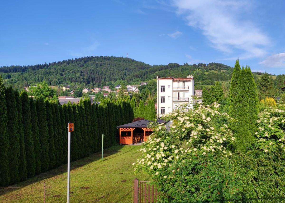 Osrodek Wczasowy Krasniczanka Hotel Мушина Екстериор снимка